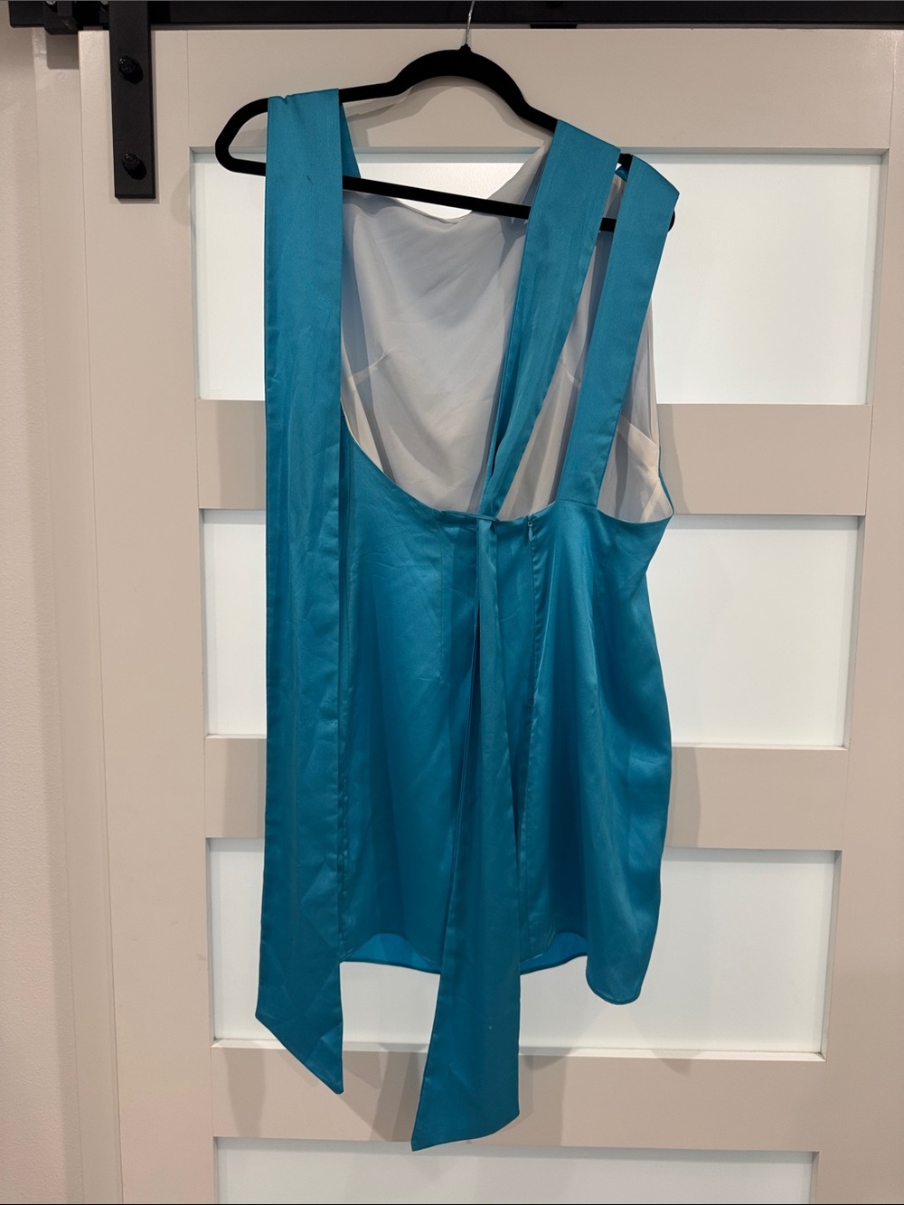 Hemline blue dress 👗